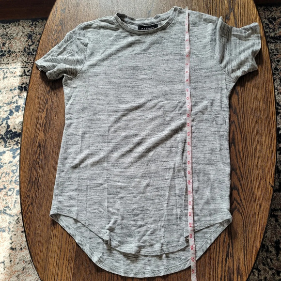 PACSUN Lounger Fit Gray Waffle Knit Hi-Low Short Sleeve T-shirt Size Women Small - Picture 7 of 9